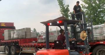 山西 黄金麻冰裂纹，地铺石装车