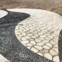 山西 黄金麻冰裂纹地铺石工地铺装案例