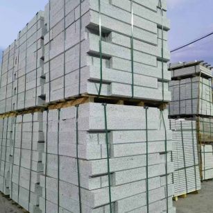 山西 芝麻白花岗岩路沿石，路缘石，路肩石，道牙，立缘石，马路牙子，街沿石，侧石等