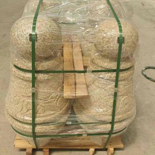 山西 黄金麻异形定制雕花——棒棒糖挡车柱