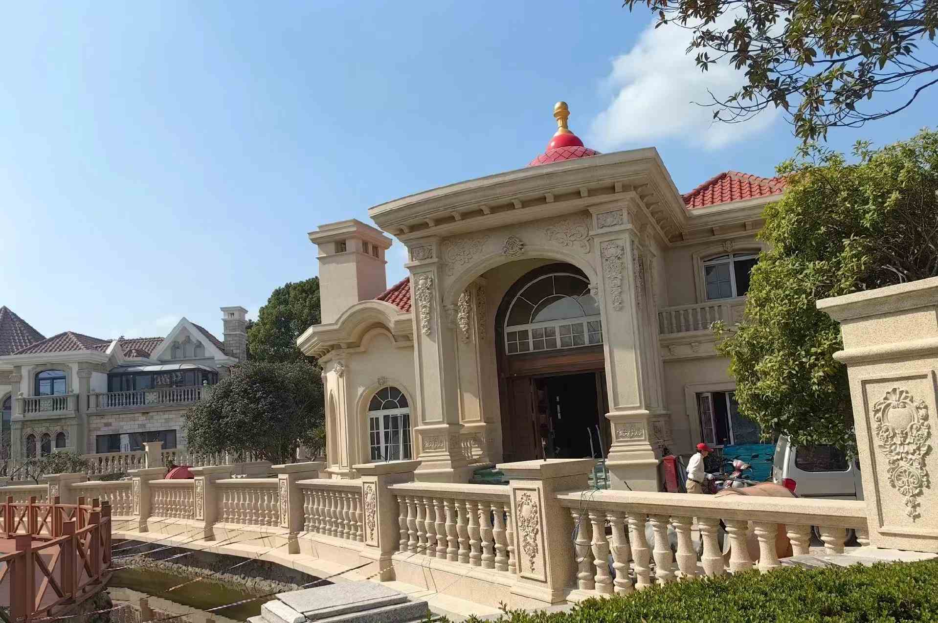 山西 黄金麻花岗岩欧式别墅