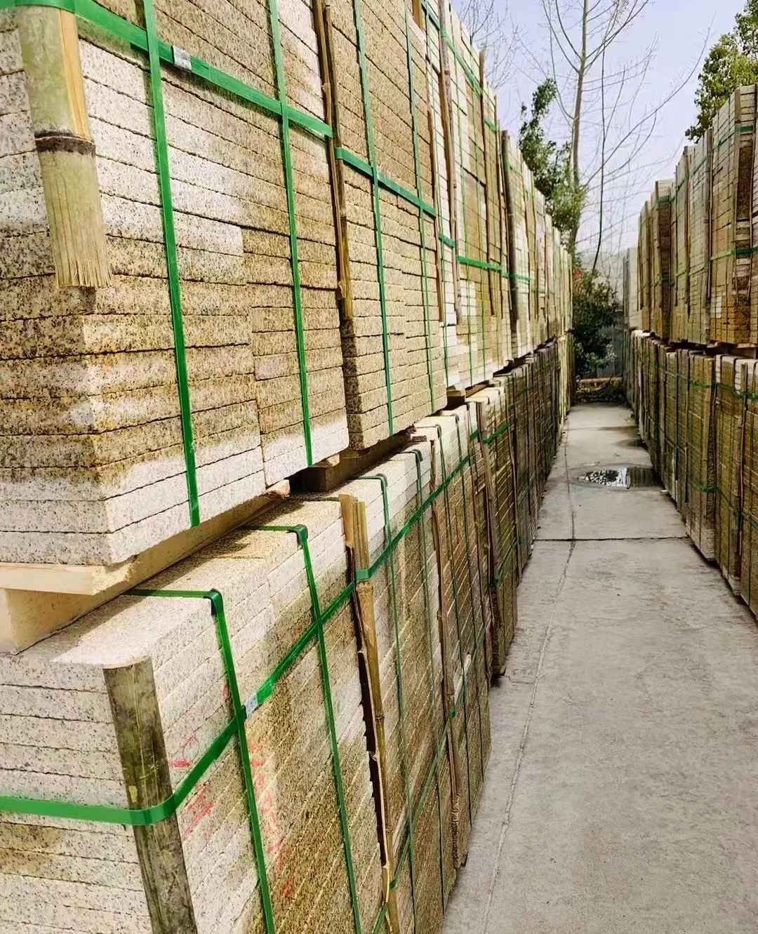 山西 黄金麻花岗岩荔枝面地铺石