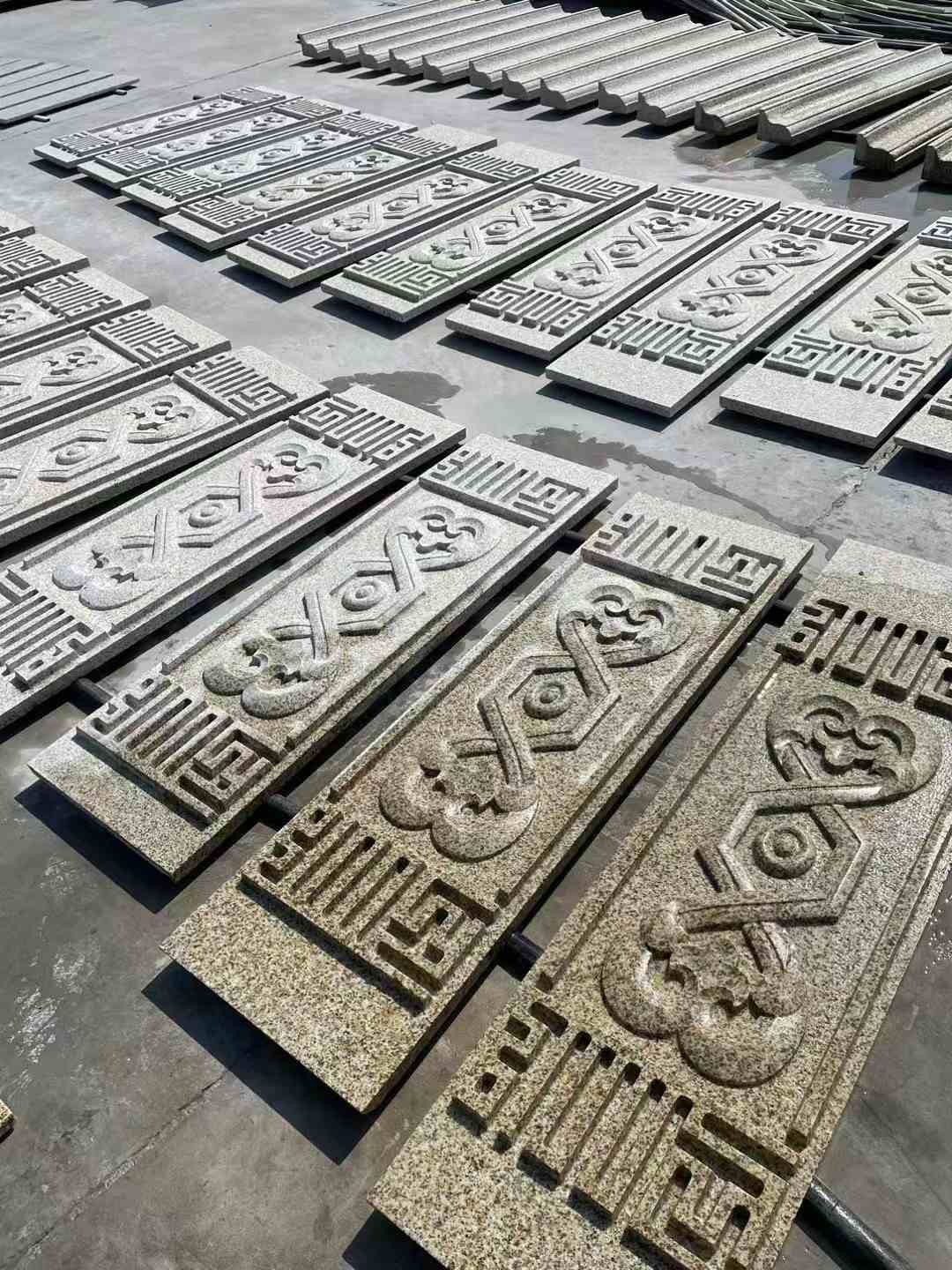 山西 黄金麻花岗岩外墙雕刻板