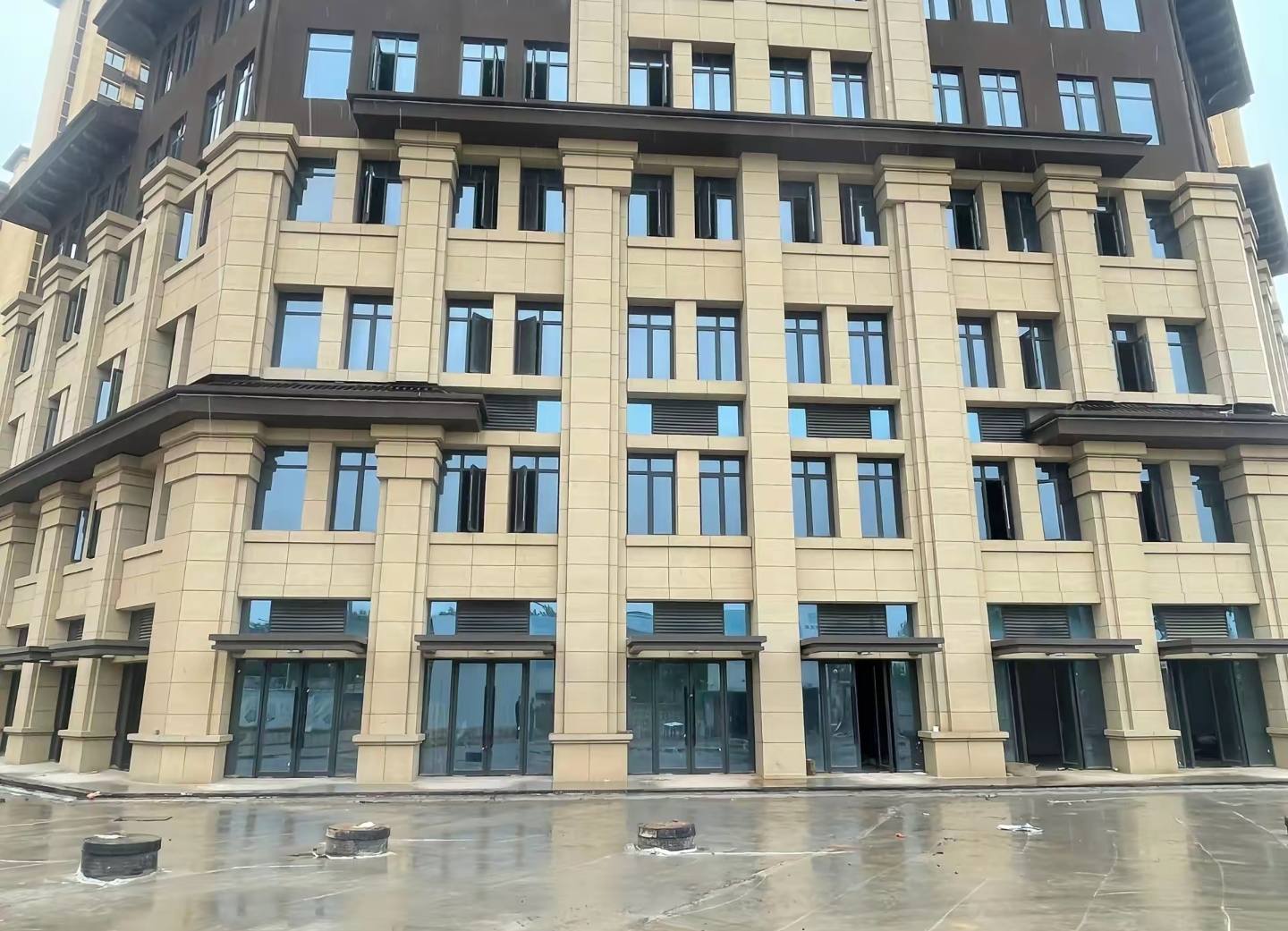 山西 黄金麻花岗岩荔枝面小区外墙干挂