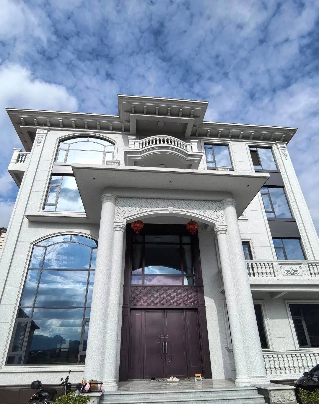 山西白麻别墅外墙干挂石材效果示例